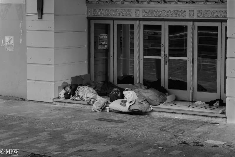 mike wheelton black and white, colour street photography Queen Street Auckland city
