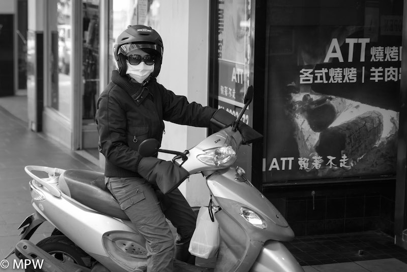 auckland street photos black and white
