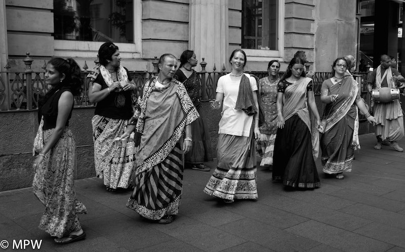 black and white photos queen street auckland