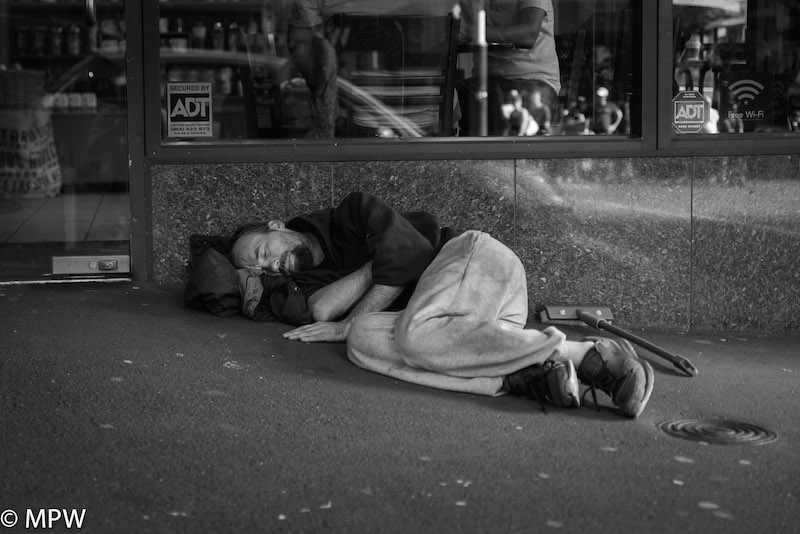 black and white photos queen street auckland