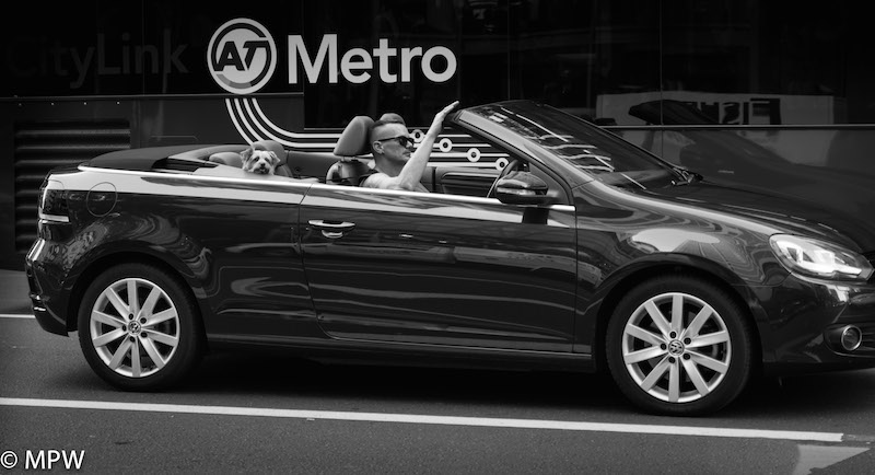 black and white photos queen street