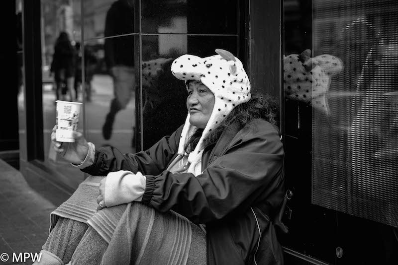 black and white photos queen street auckland mike wheelton