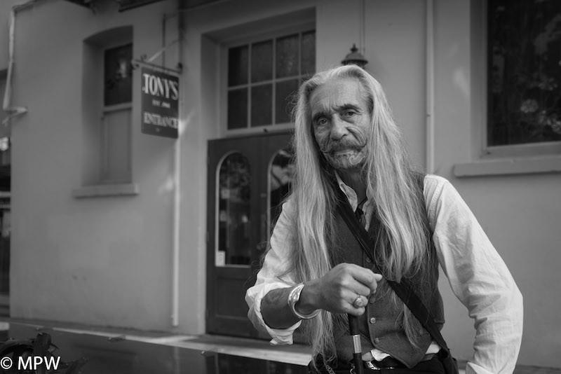 black and white queen street auckland