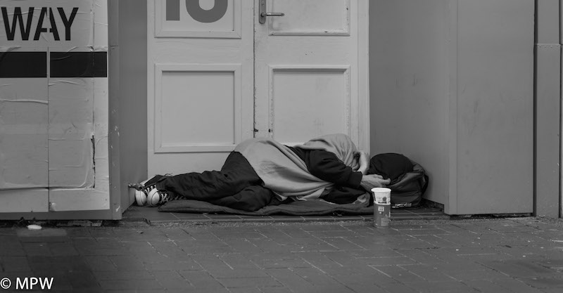 black and white photos queen street auckland mike wheelton