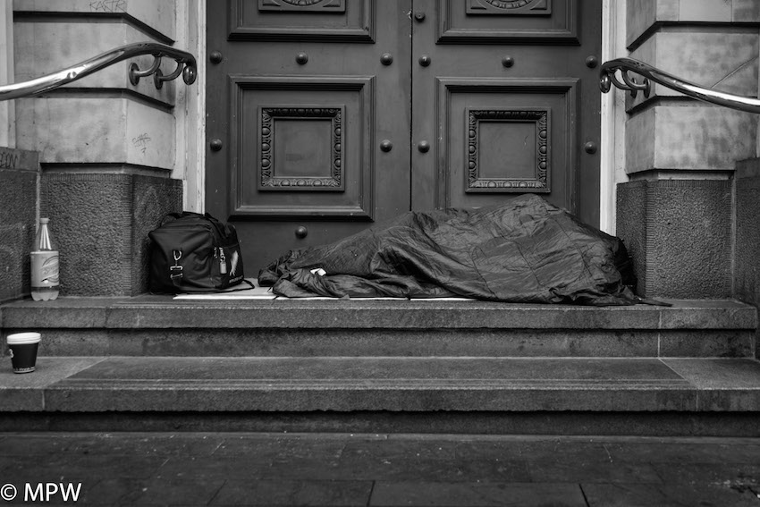 black and white photos queen street auckland mike wheelton