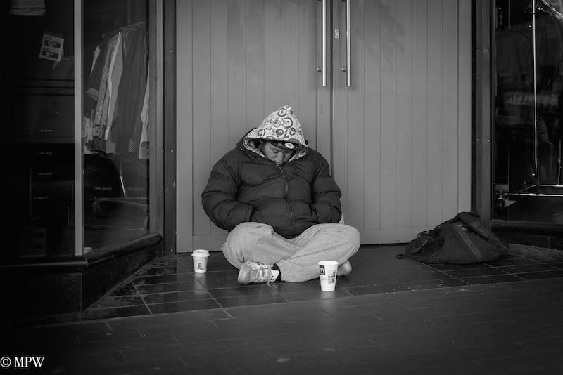 mike wheelton black and white, colour street photography Queen Street Auckland city