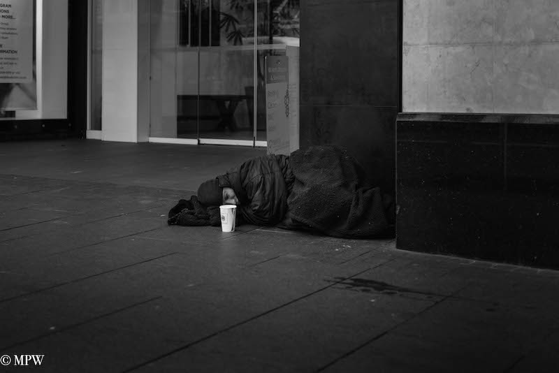 mike wheelton black and white, colour street photography Queen Street Auckland city