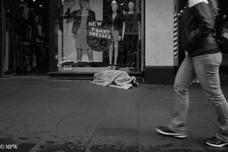 mike wheelton black and white, colour street photography Queen Street Auckland city