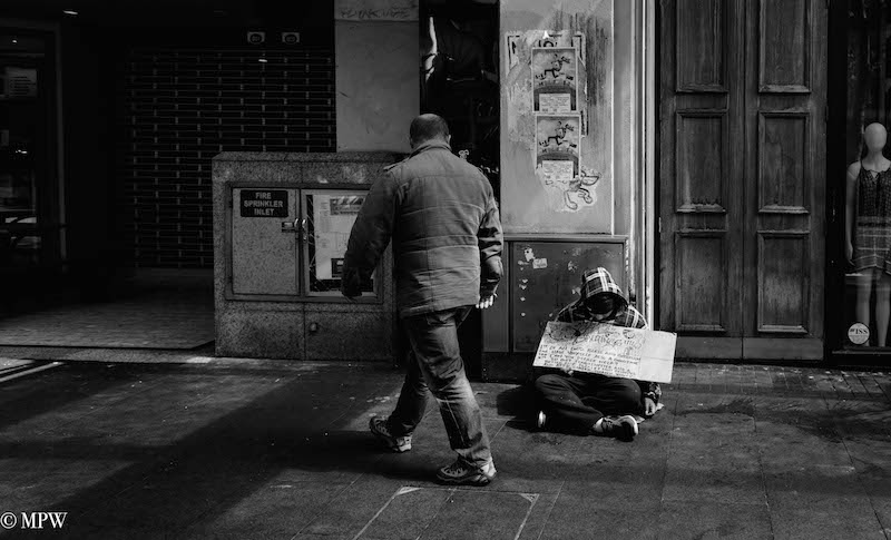 mike wheelton black and white, colour street photography Queen Street Auckland city