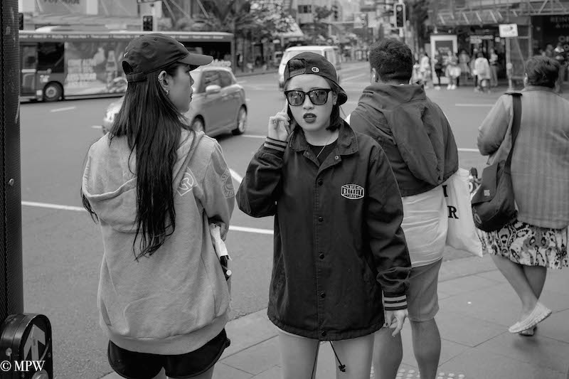mike wheelton. The largest collection of colour, black and white street photography, in Queen Street, Auckland city, New Zealand.