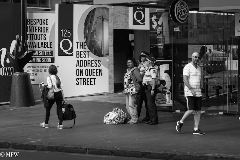 Mike Wheelton. The largest collection of colour, black and white street photography. Taken in and around Queen Street, Auckland city, New Zealand.