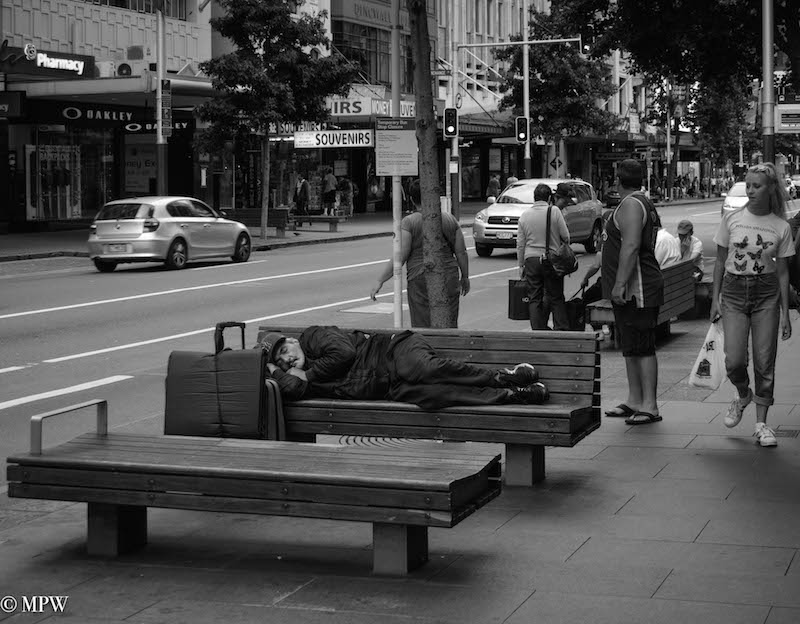 Mike Wheelton photo storyteller. The largest collection of colour, black and white street photography. Taken in and around Queen Street, Auckland city, New Zealand.