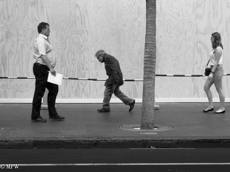Mike Wheelton photo storyteller. The largest collection of colour, black and white street photography. Taken in and around Queen Street, Auckland city, New Zealand