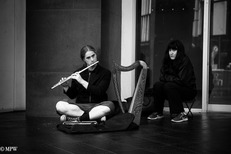Mike Wheelton photo storyteller. The largest collection of colour, black and white street photography. Taken in and around Queen Street, Auckland city, New Zealand.