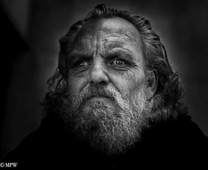 Mike Wheelton photo storyteller. The largest collection of colour, black and white street photography. Taken in and around Queen Street, Auckland city, New Zealand.