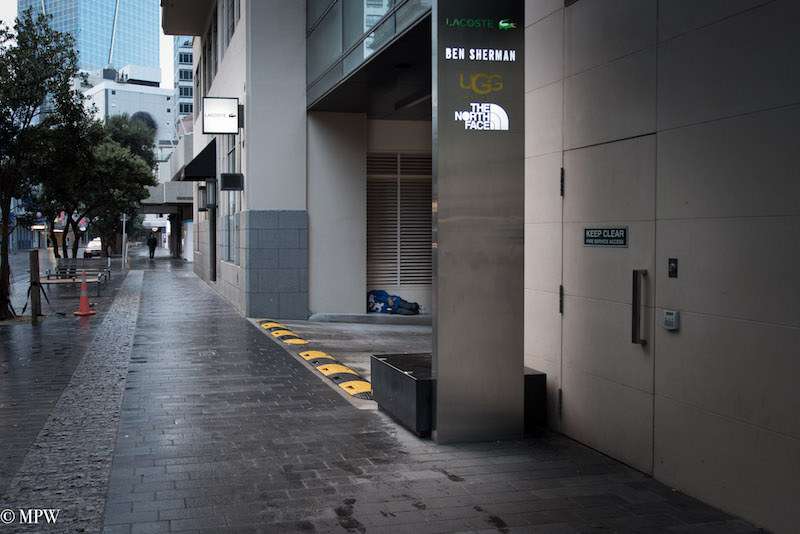 Mike Wheelton photo storyteller. The largest collection of colour, black and white street photography. Taken in and around Queen Street, Auckland city, New Zealand.
Special thanks to the Auckland City Council.