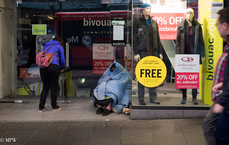 Mike Wheelton photo storyteller. The largest collection of colour, black and white street photography. Taken in and around Queen Street, Auckland city, New Zealand.