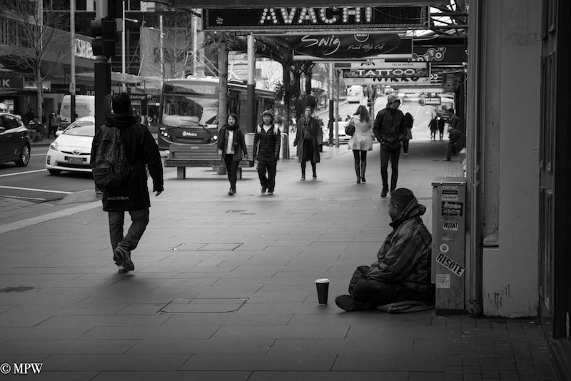 Mike Wheelton photo storyteller. The largest collection of colour, black and white street photography. Taken in and around Queen Street, Auckland city, New Zealand.