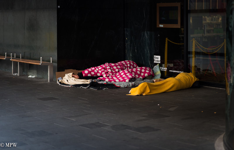 Mike Wheelton photo storyteller. The largest collection of colour, black and white street photography. Taken in and around Queen Street, Auckland city, New Zealand