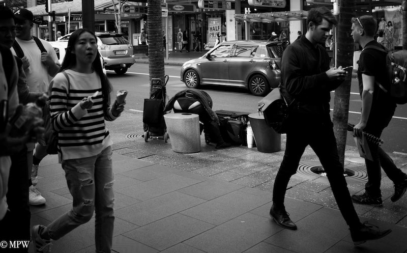 Mike Wheelton photo storyteller. The largest collection of colour, black and white street photography. Taken in and around Queen Street, Auckland city, New Zealand.
