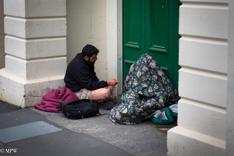 Mike Wheelton photo storyteller. The largest collection of colour, black and white street photography. Taken in and around Queen Street, Auckland city, New Zealand.