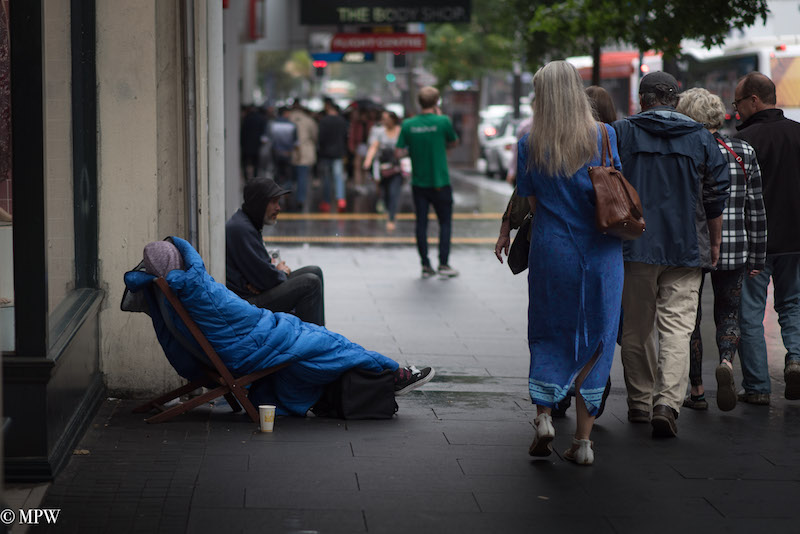Mike Wheelton photo storyteller. The largest collection of colour, black and white street photography. Taken in and around Queen Street, Auckland city, New Zealand.