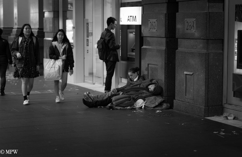 Mike Wheelton street photographer. The largest collection of colour, black and white street photography. Taken in and around Queen Street, Auckland city, New Zealand.