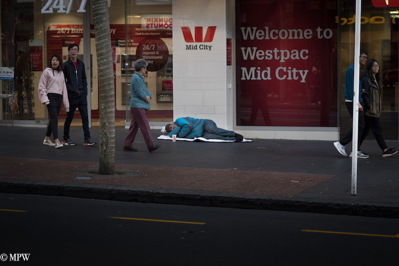 Mike Wheelton street photographer. Colour and black and white. Queen Street, Auckland city, New Zealand.