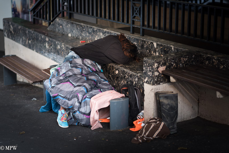 Mike Wheelton street photographer. Colour and black and white. Queen Street, Auckland city, New Zealand
