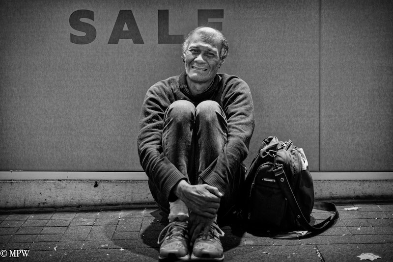 Mike Wheelton street photographer. The largest collection of colour, black and white street photography. Taken in and around Queen Street, Auckland city, New Zealand.