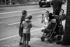 Auckland City street photo, Queent St, black and white