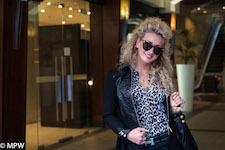 ladies on queen street auckland