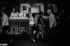 blck and white photos queen street