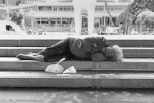 blackmand white humans of queen street auckland