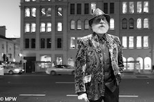 black and white photos auckland queen street