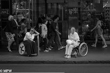 black and white photos queen street auckland