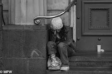 black and white photos queen street auckland mike wheelton