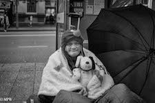 mike wheelton black and white, colour street photography Queen Street Auckland city