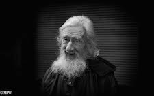 mike wheelton black and white, colour street photography Queen Street Auckland city