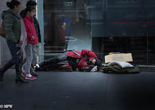mike wheelton black and white, colour street photography Queen Street Auckland city