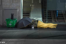 mike wheelton black and white, colour street photography Queen Street Auckland city
