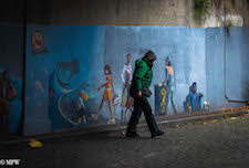 mike wheelton black and white, colour street photography Queen Street Auckland city
