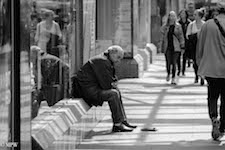 mike wheelton black and white, colour street photography Queen Street Auckland city