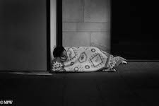 mike wheelton black and white, colour street photography Queen Street Auckland city