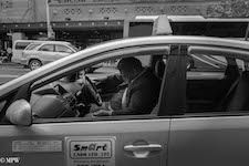 mike wheelton. The largest collection of colour, black and white street photography, in Queen Street, Auckland city, New Zealand