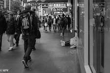 mike wheelton. The largest collection of colour, black and white street photography, in Queen Street, Auckland city, New Zealand.
