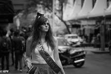 mike wheelton. The largest collection of colour, black and white street photography, in Queen Street, Auckland city, New Zealand.