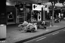 Mike Wheelton. The largest collection of colour, black and white street photography. Taken in and around Queen Street, Auckland city, New Zealand.