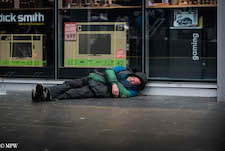 Mike Wheelton. The largest collection of colour, black and white street photography. Taken in and around Queen Street, Auckland city, New Zealand.
