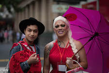 Mike Wheelton. The largest collection of colour, black and white street photography. Taken in and around Queen Street, Auckland city, New Zealand.